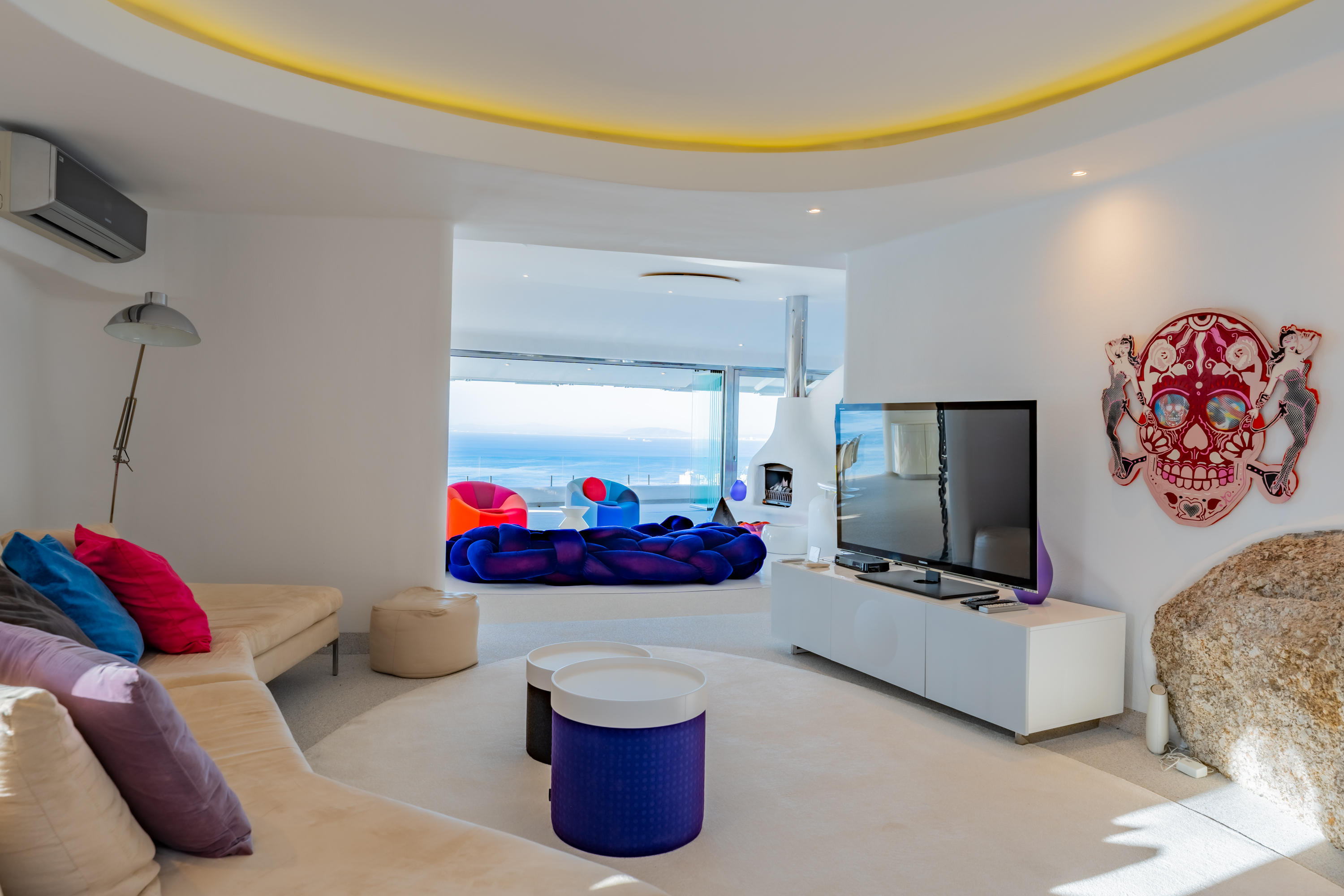 6 Bedroom Property for Sale in Bantry Bay Western Cape